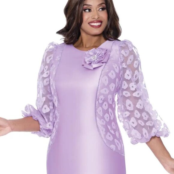 Dress By Nubiano – Lilac Twill Dress with Mesh Embellished Sleeves & Rhinestone - Picture 3 of 6